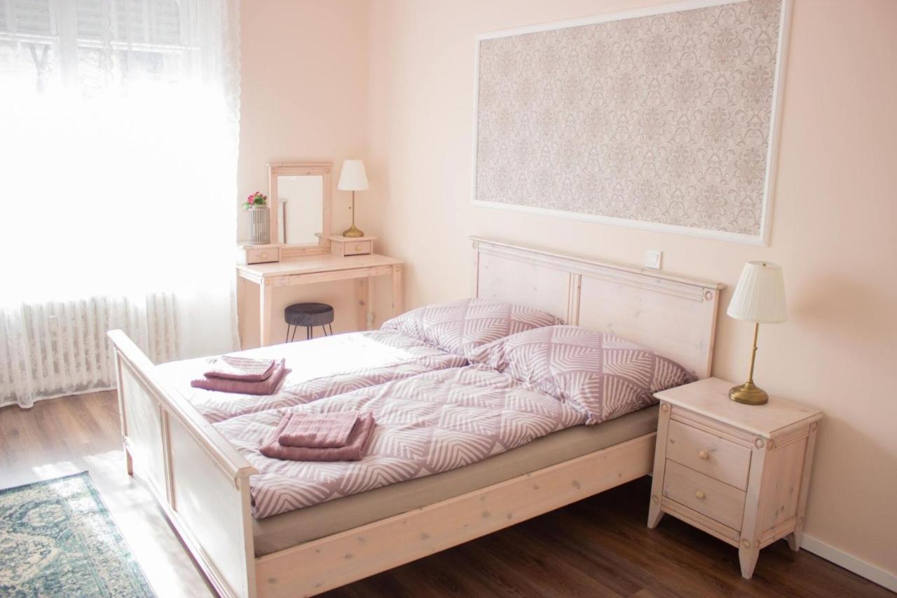 Broadway Apartments B3 Debrecen Bagian luar foto