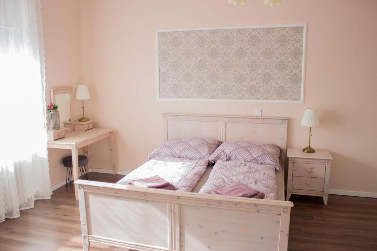Broadway Apartments B3 Debrecen Bagian luar foto