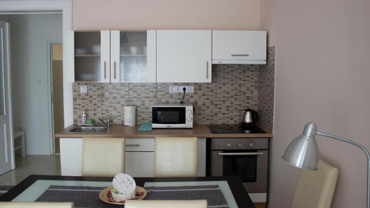 Broadway Apartments B3 Debrecen Bagian luar foto